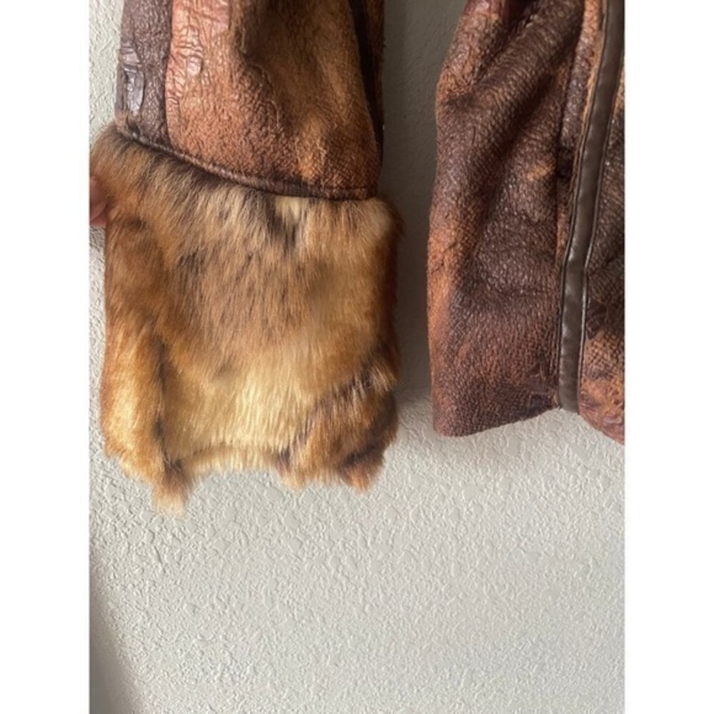 Cache Faux Fur Jacket - Picture 5 of 7